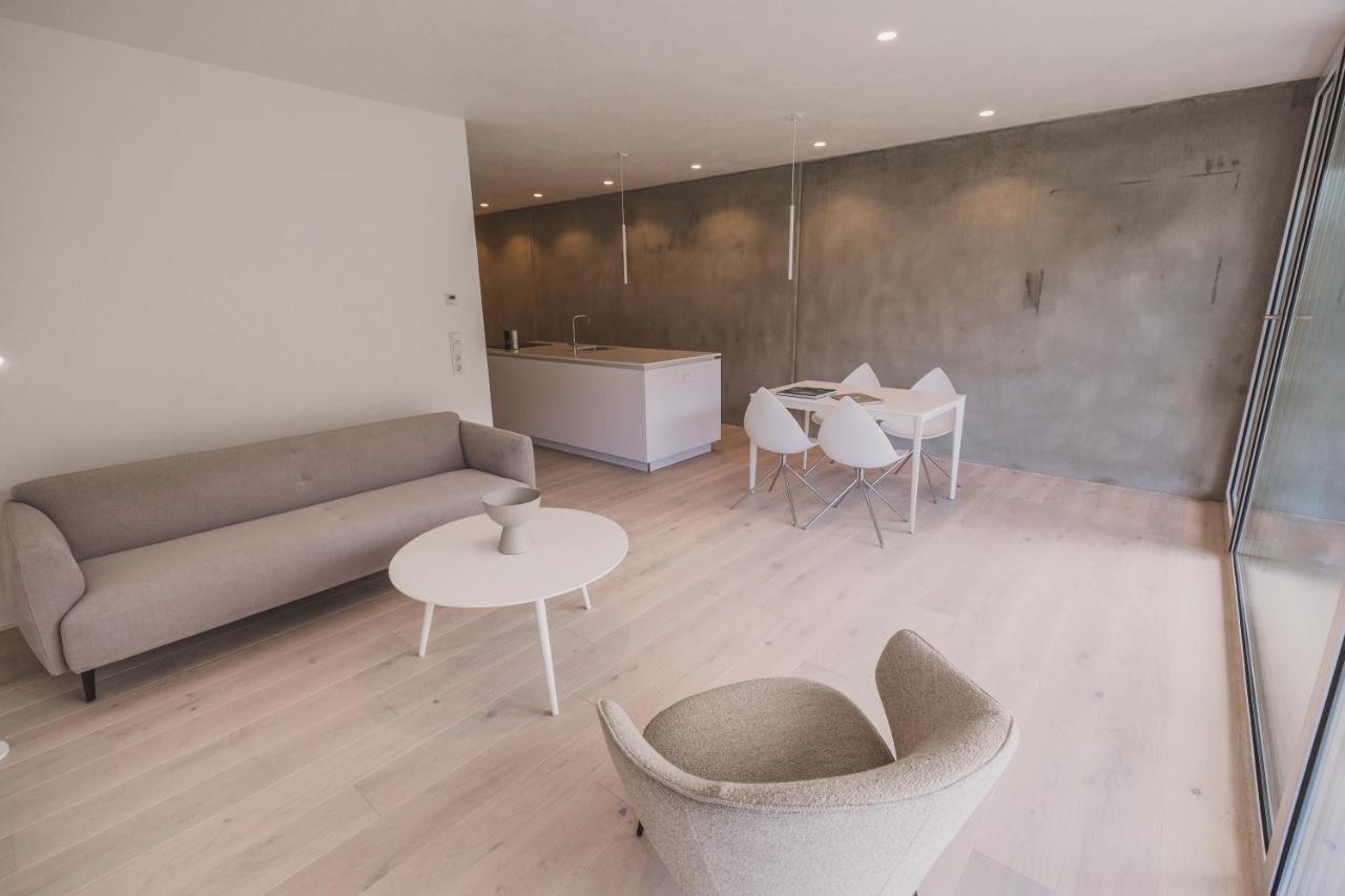 Steillage - Design Moselsuiten Mit Panoramablick Und Spa Brauneberg Bagian luar foto
