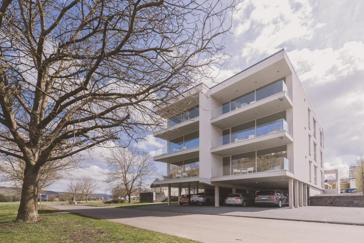 Steillage - Design Moselsuiten Mit Panoramablick Und Spa Brauneberg Bagian luar foto
