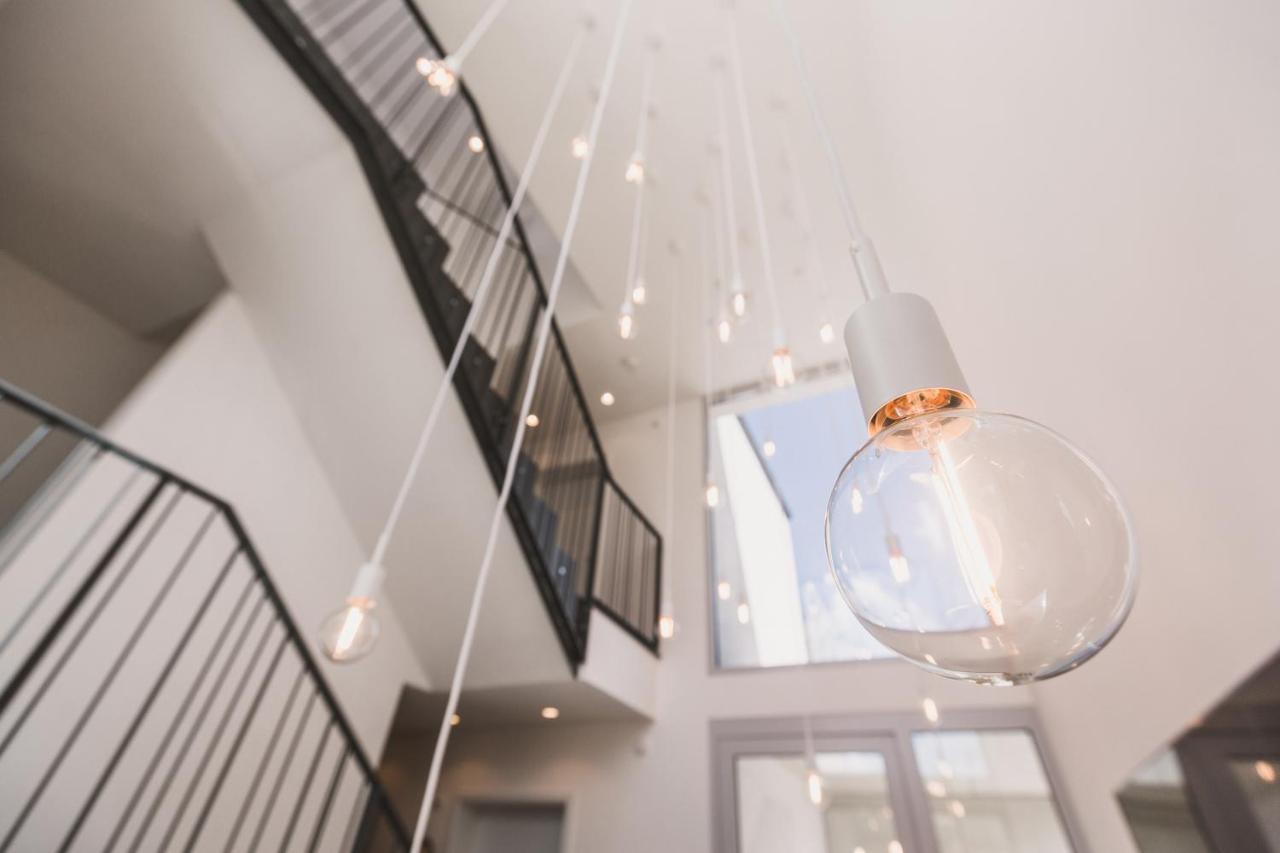 Steillage - Design Moselsuiten Mit Panoramablick Und Spa Brauneberg Bagian luar foto